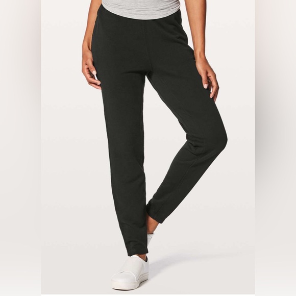lululemon athletica Pants - Lululemon Free To Roam Jogger *30" Black Size 6